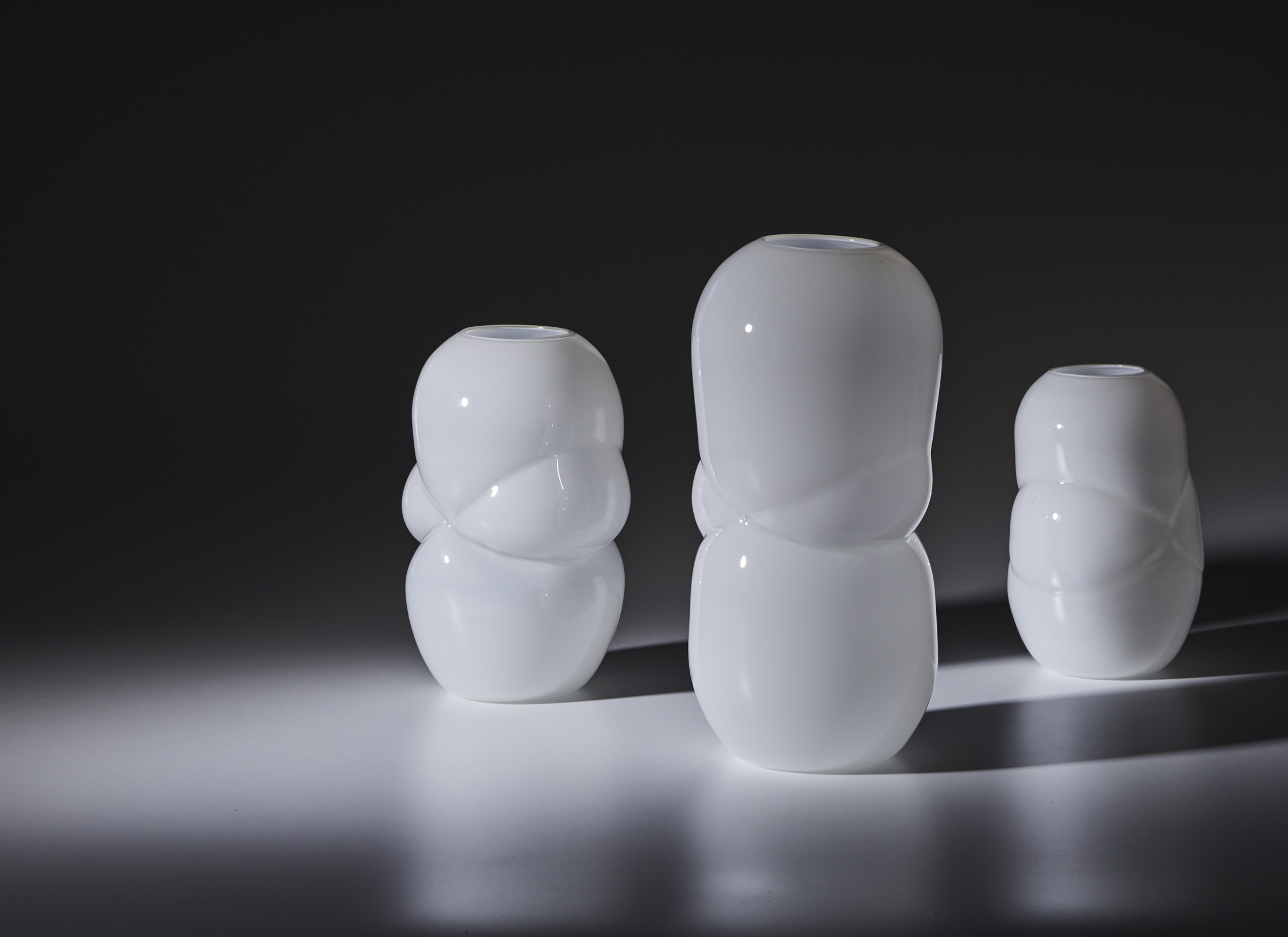 Lyzadie 19thOct cloud Vase 1360 v2