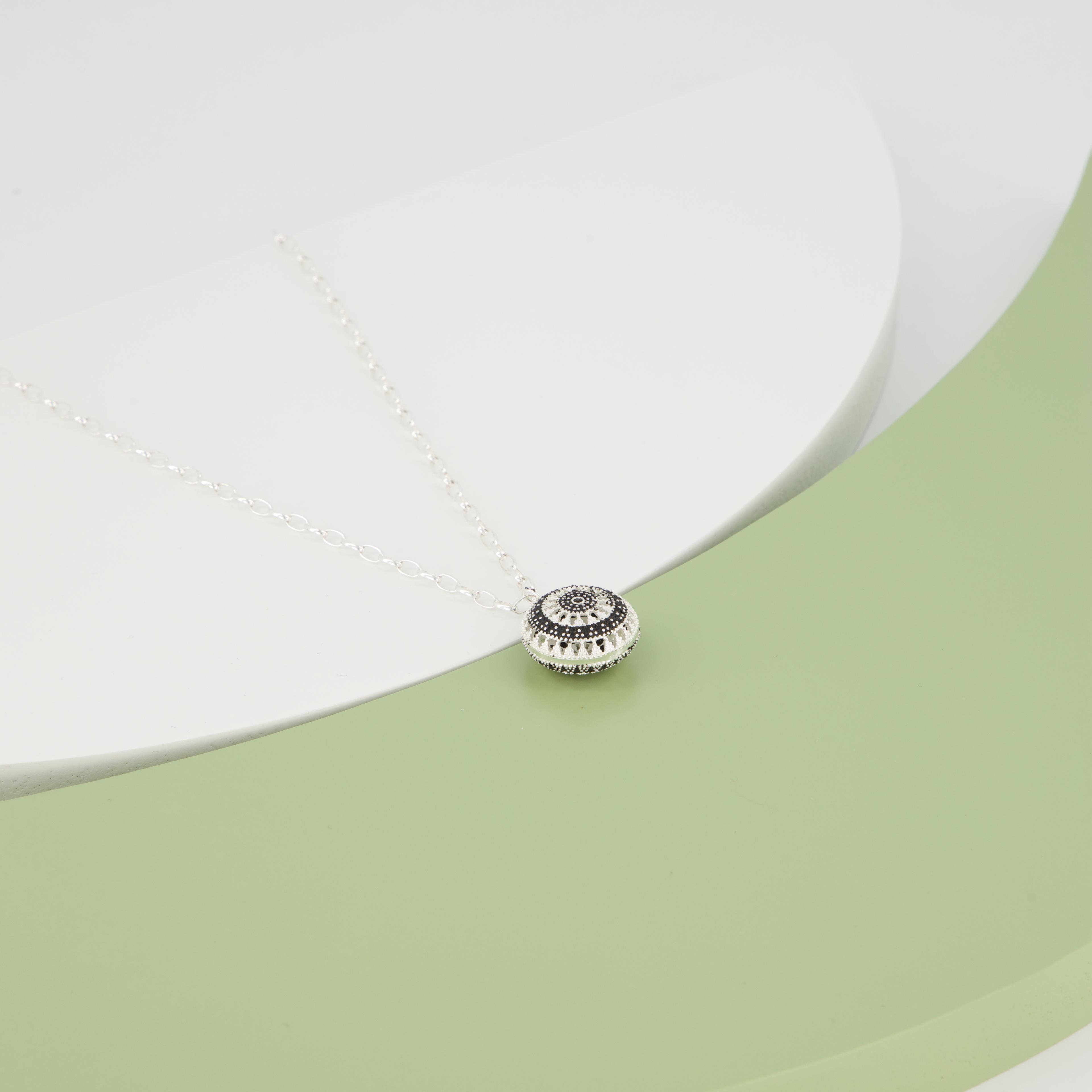 P231101092431 back JPG 35 v4